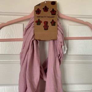 Infinity scarf